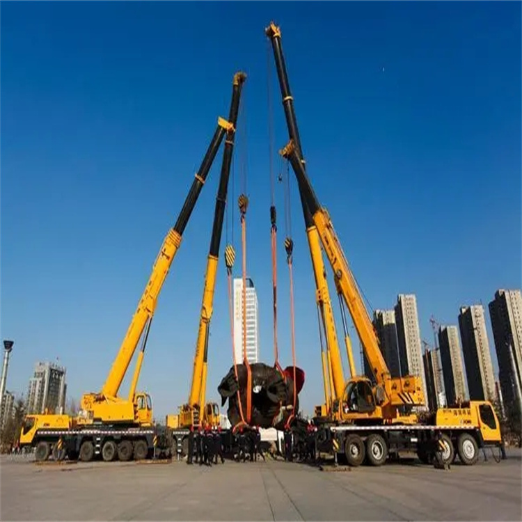 万安吊集装箱的吊车多少钱